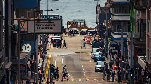 Mobile old Hong Kong movies: open-top bus tour+ Man Mo Temple + Star Ferry + Lan Kwai Fong Day Tours