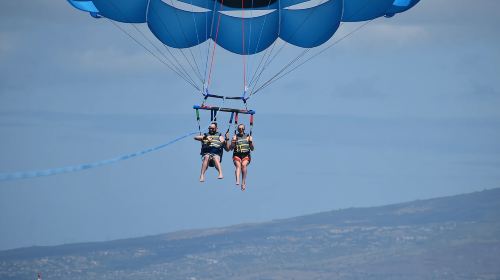 Oahu: Waikiki Parasailing Day Tours