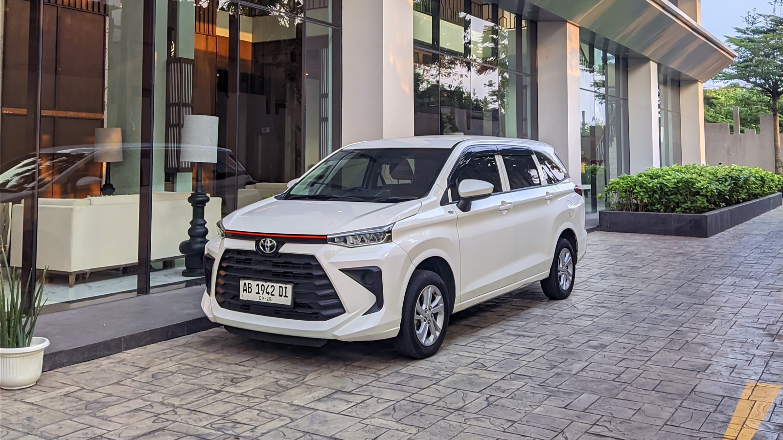 Yogyakarta International Airport (YIA) Private Transfers