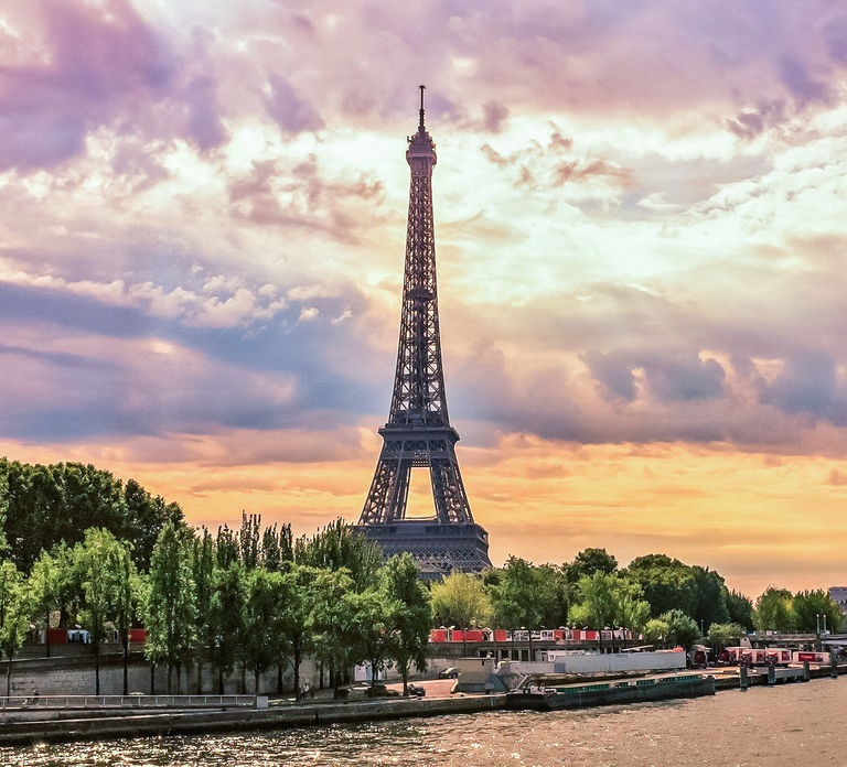 Seine Cruise & Crepe Tasting Near the Eiffel Tower