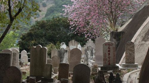 Private colonial Cemeteries tour